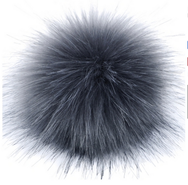 Coley  Jumbo Poofy Pom Pom w/snap